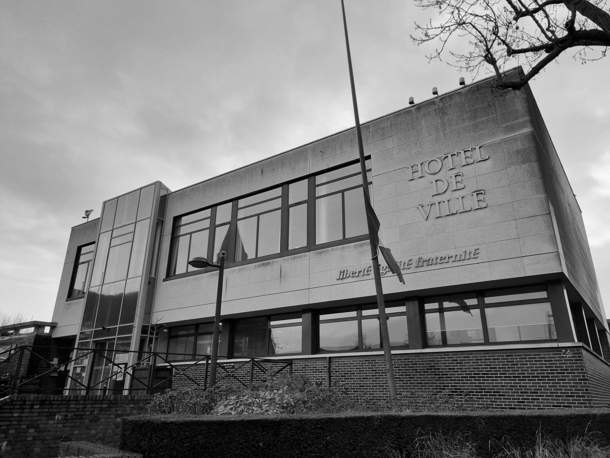 Un recueillement en solidarité avec Mayotte